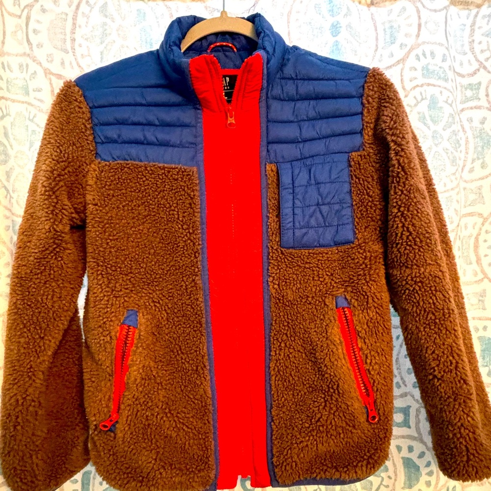 Boys Gap Sherpa jacket/fleece. Size L.